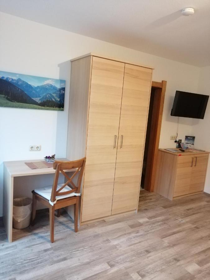 Appartement Haus Florian à Mayrhofen Extérieur photo
