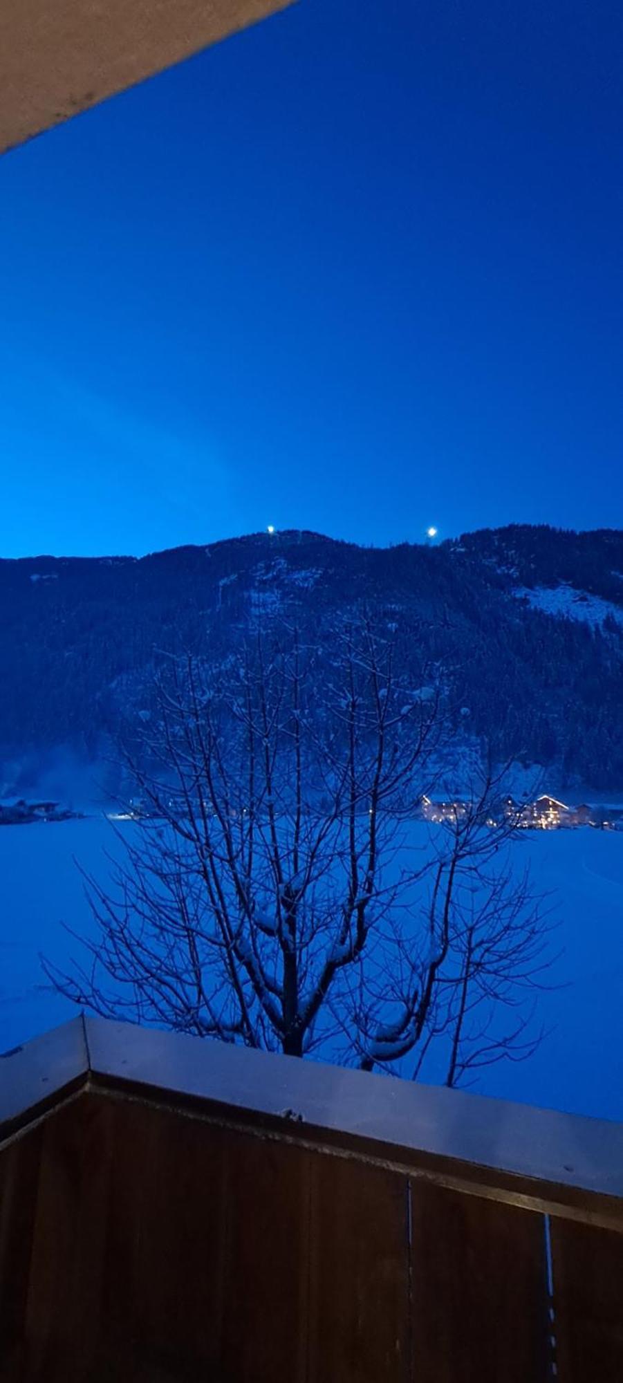 Appartement Haus Florian à Mayrhofen Extérieur photo